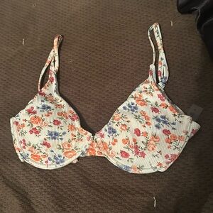 Floral print swim suit size small